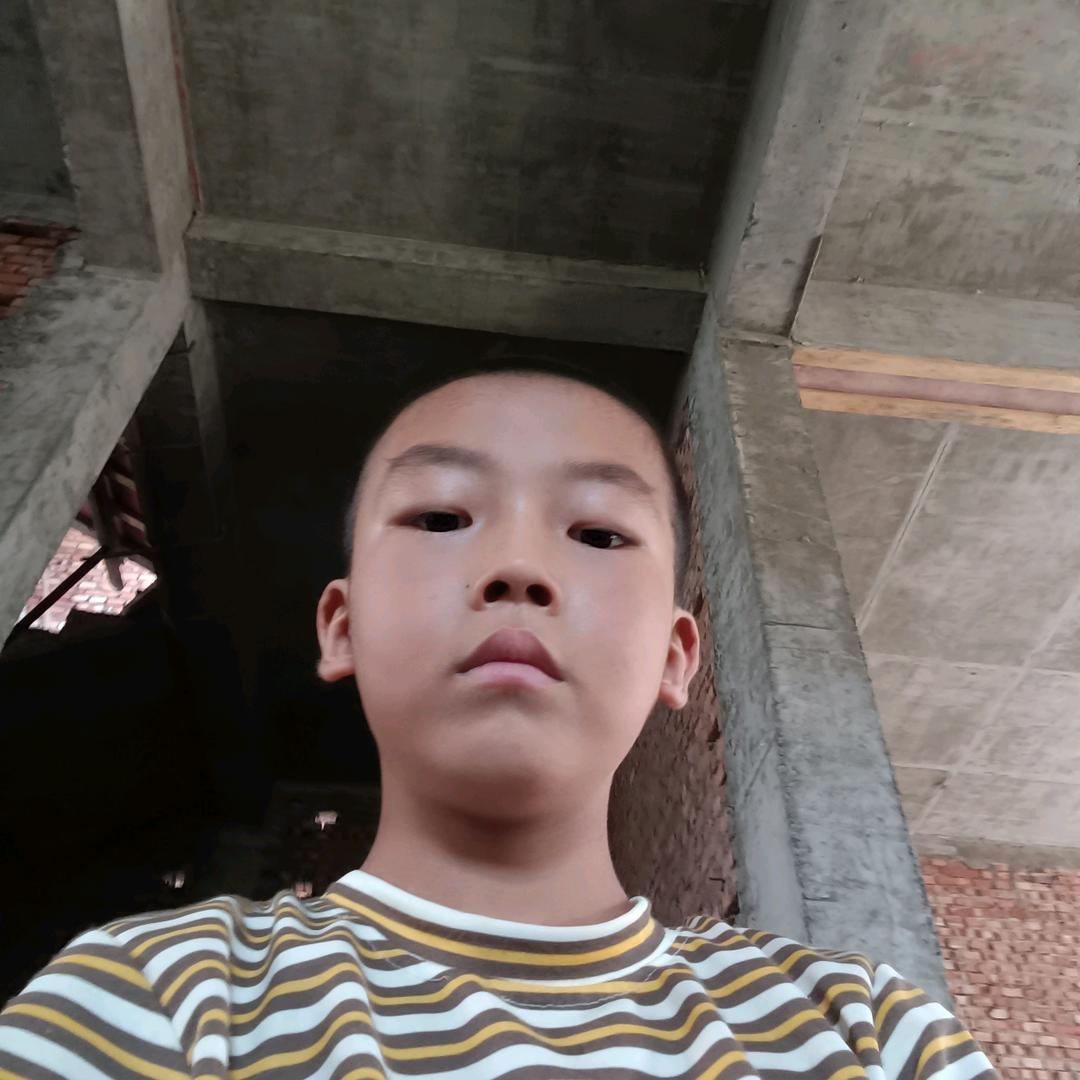 电渣压力侯志彬