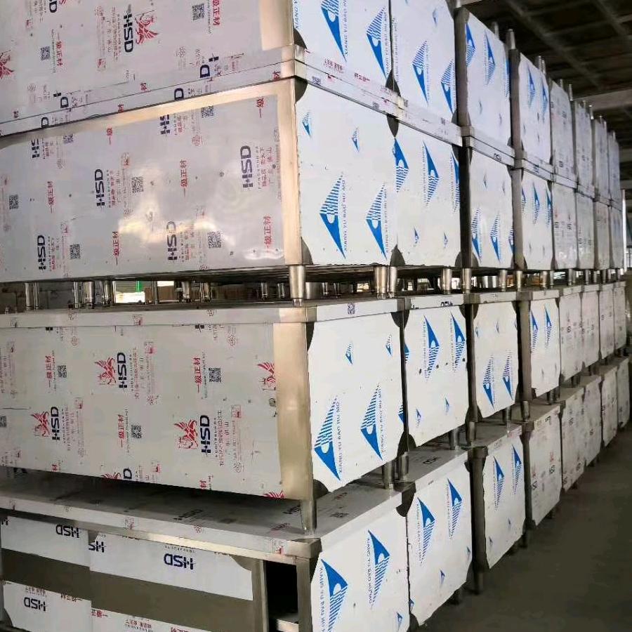 张琪/云南智厨厨房设备