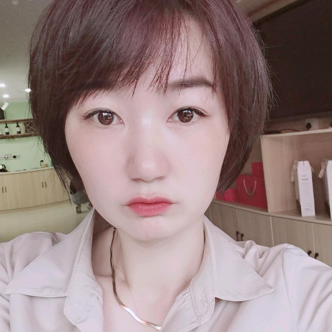 田田…