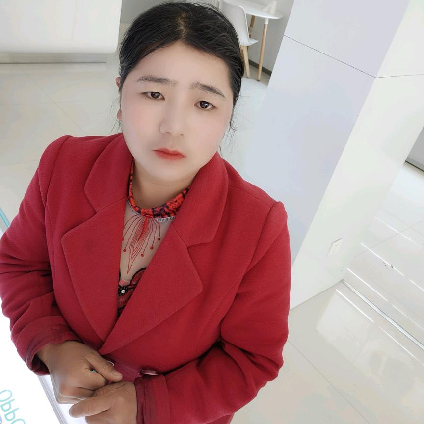 张涛摆摊姐