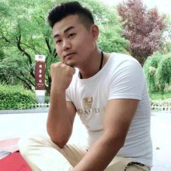 小潘吊顶隔墙工程