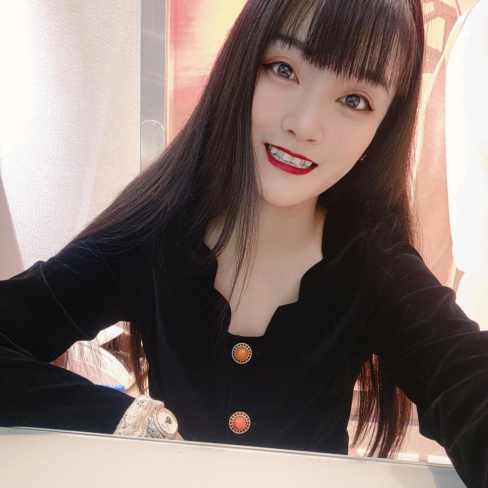 飞飞👑