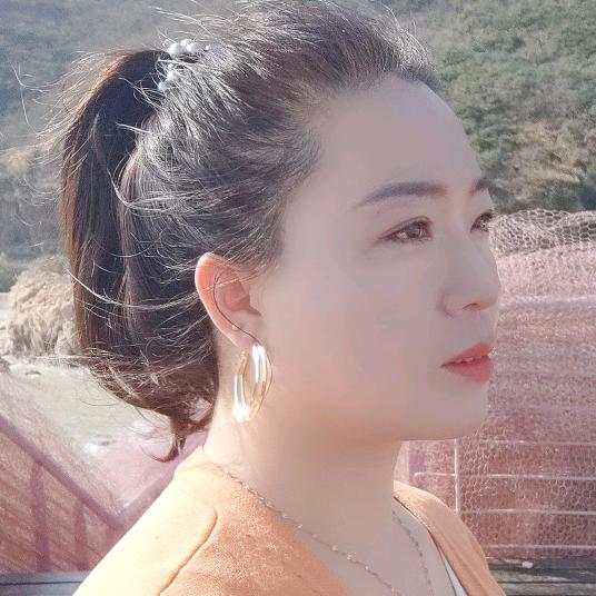 阳光普赵