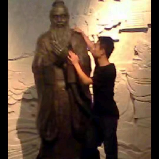 手握风云………