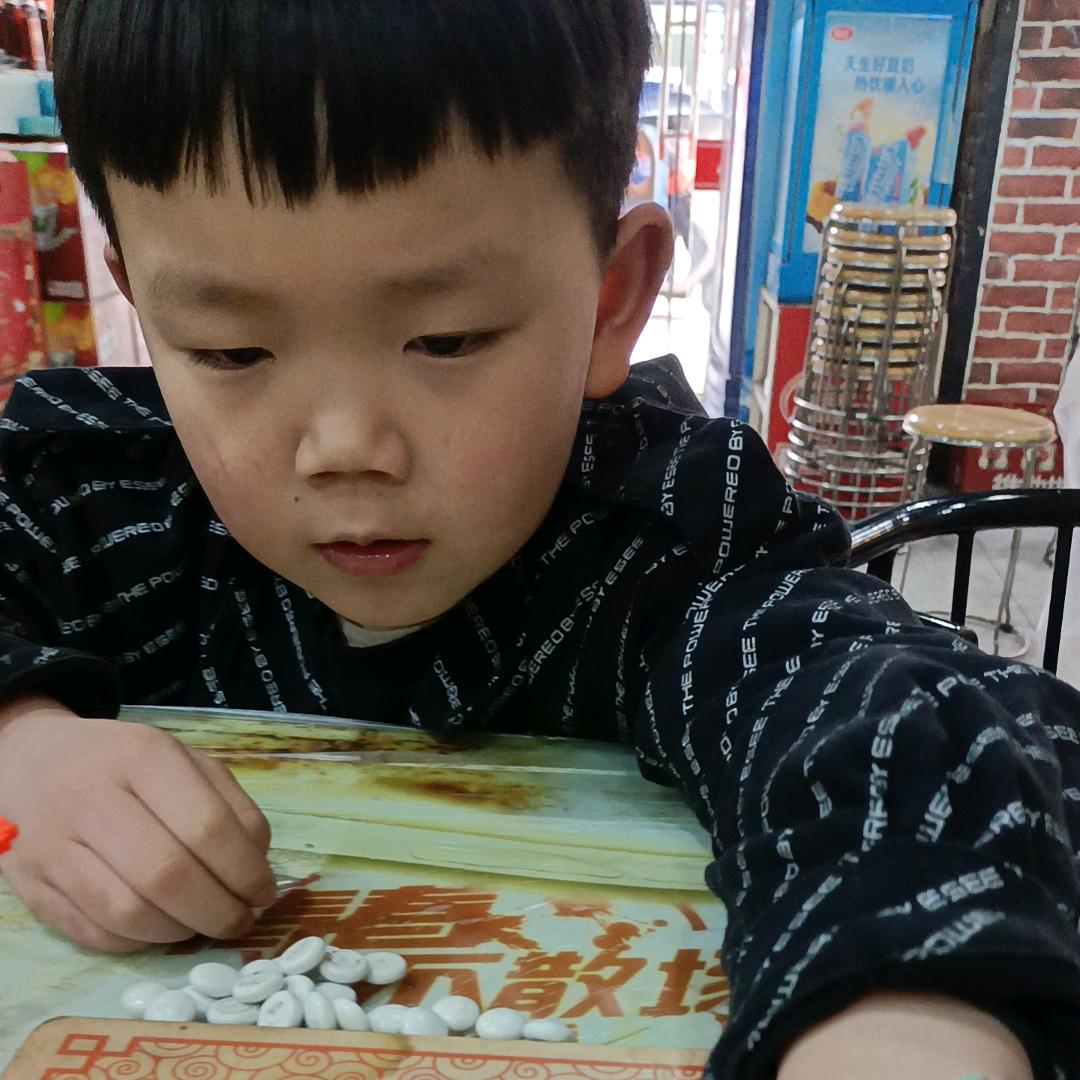 王王