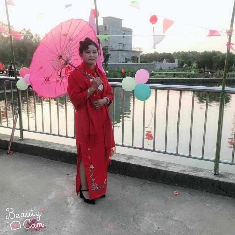 花花世界，拒绝连赞私聊！