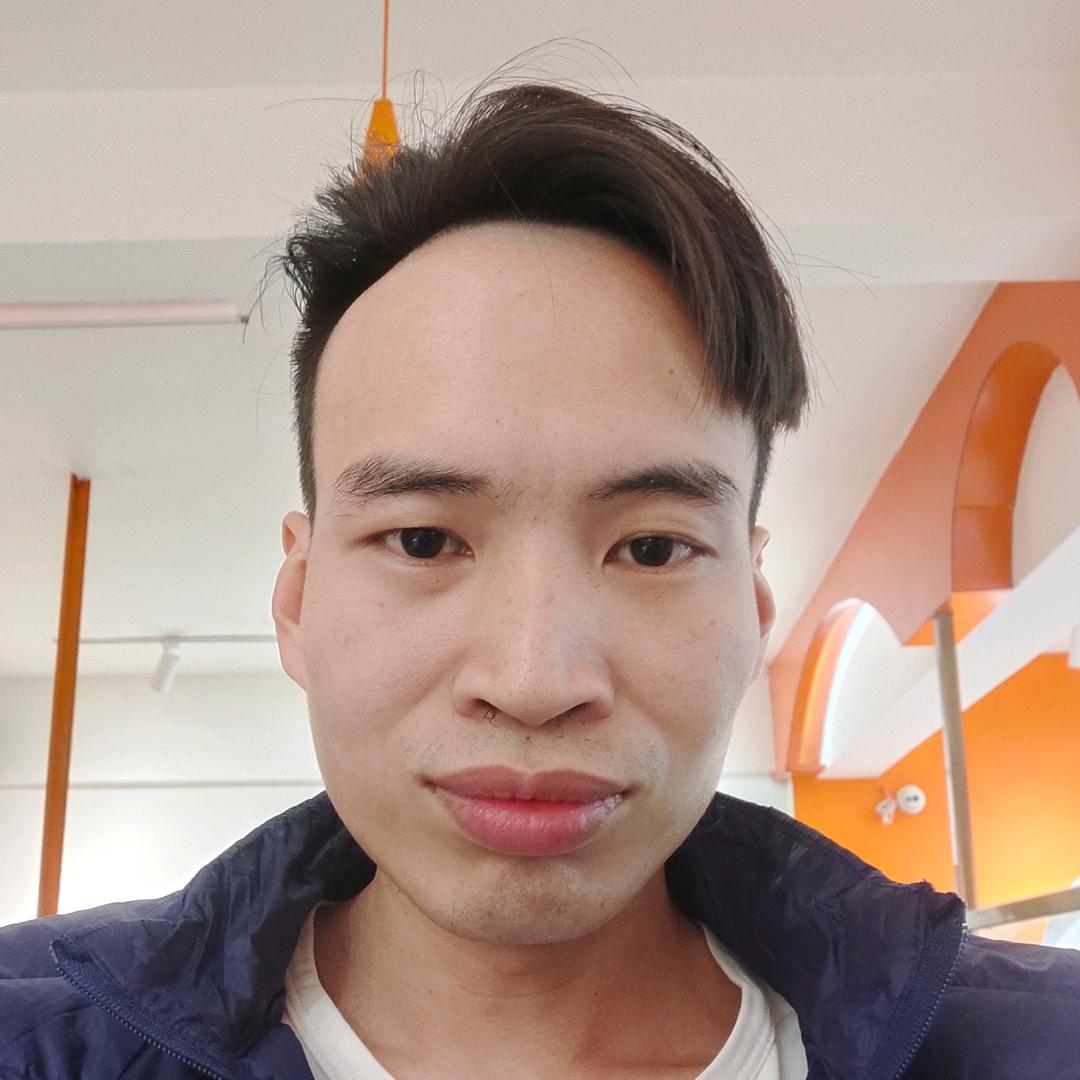 华