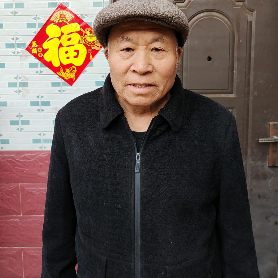 酷酷的老头