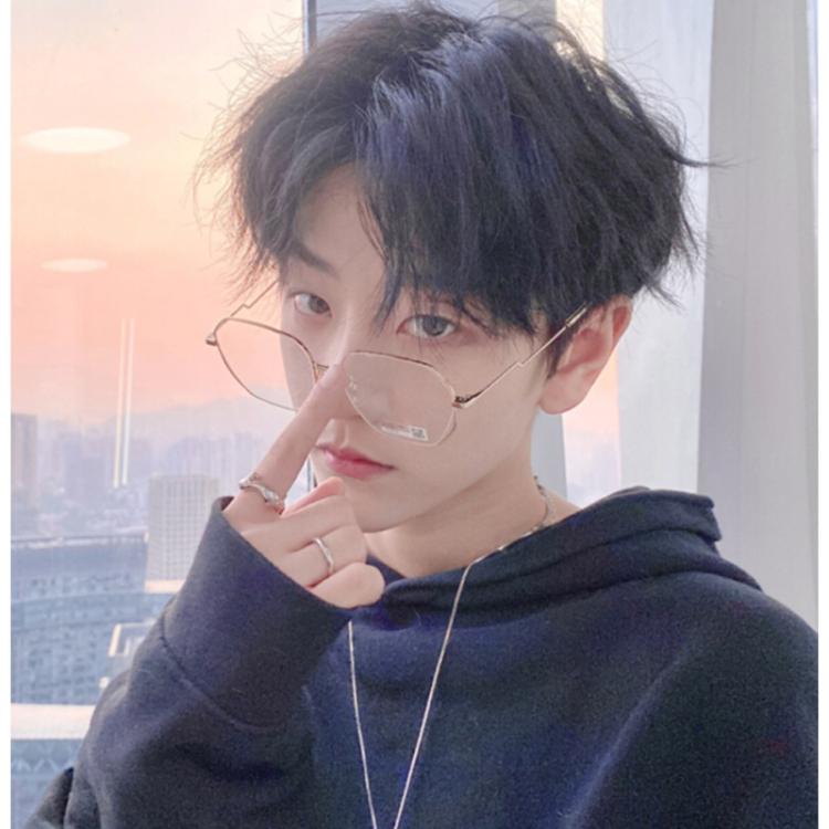 小河兴少
