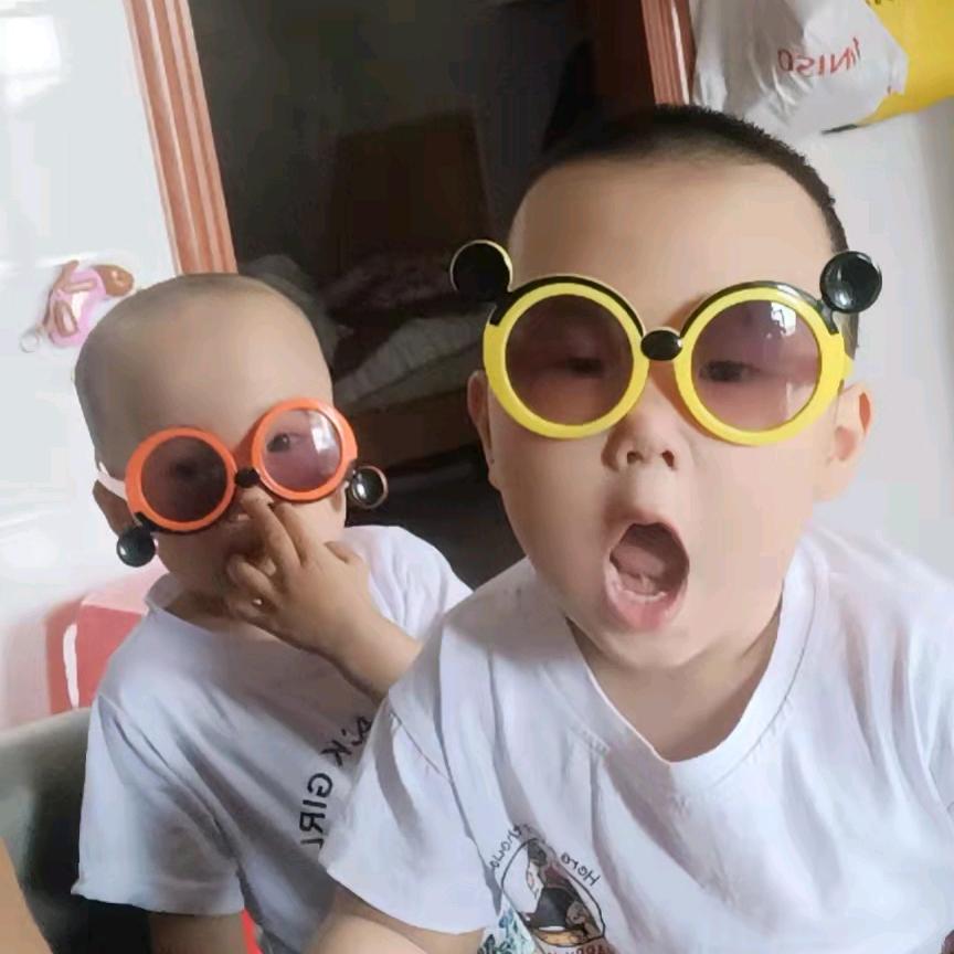 笑嘻嘻的接受
