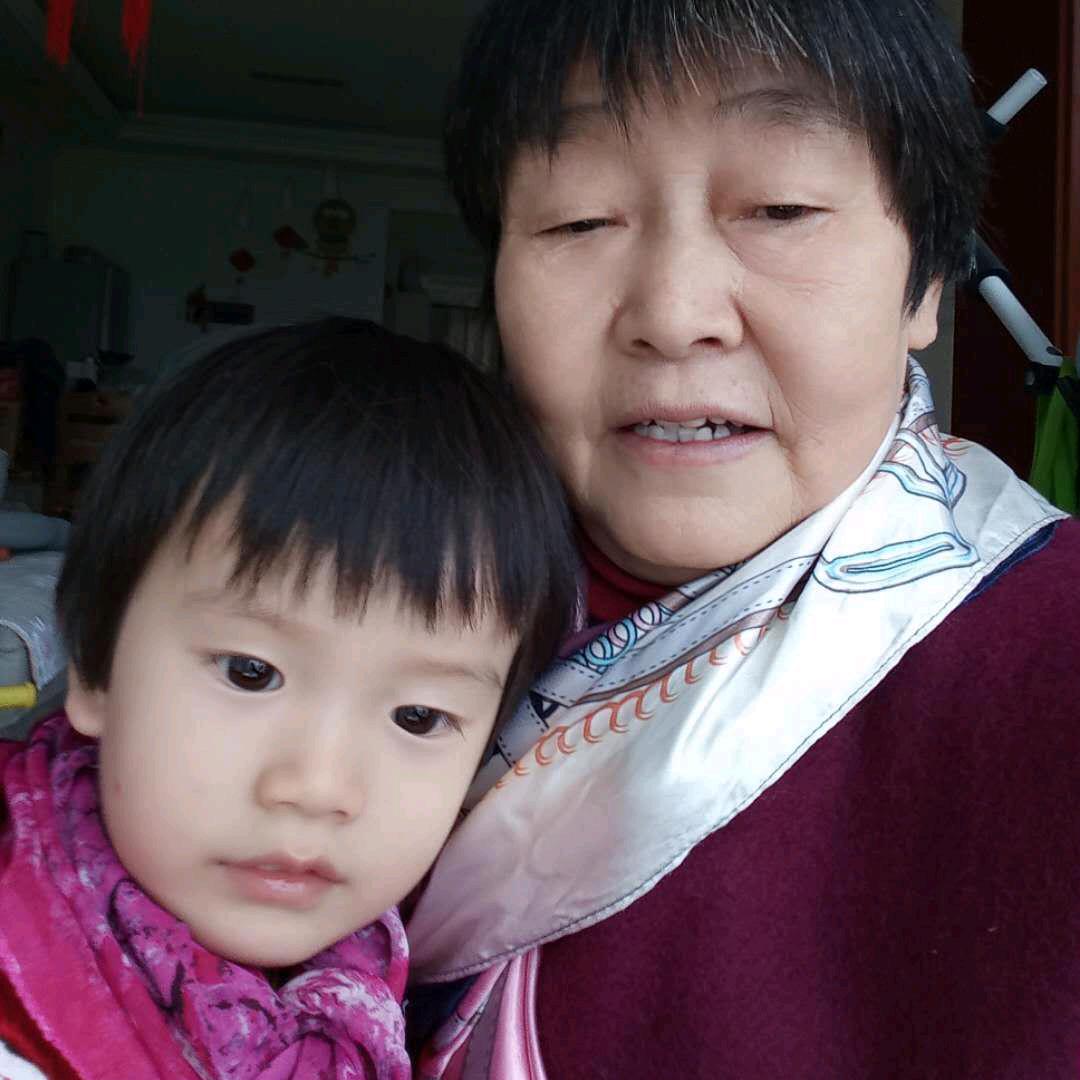 自由(滕丶拒私聊)