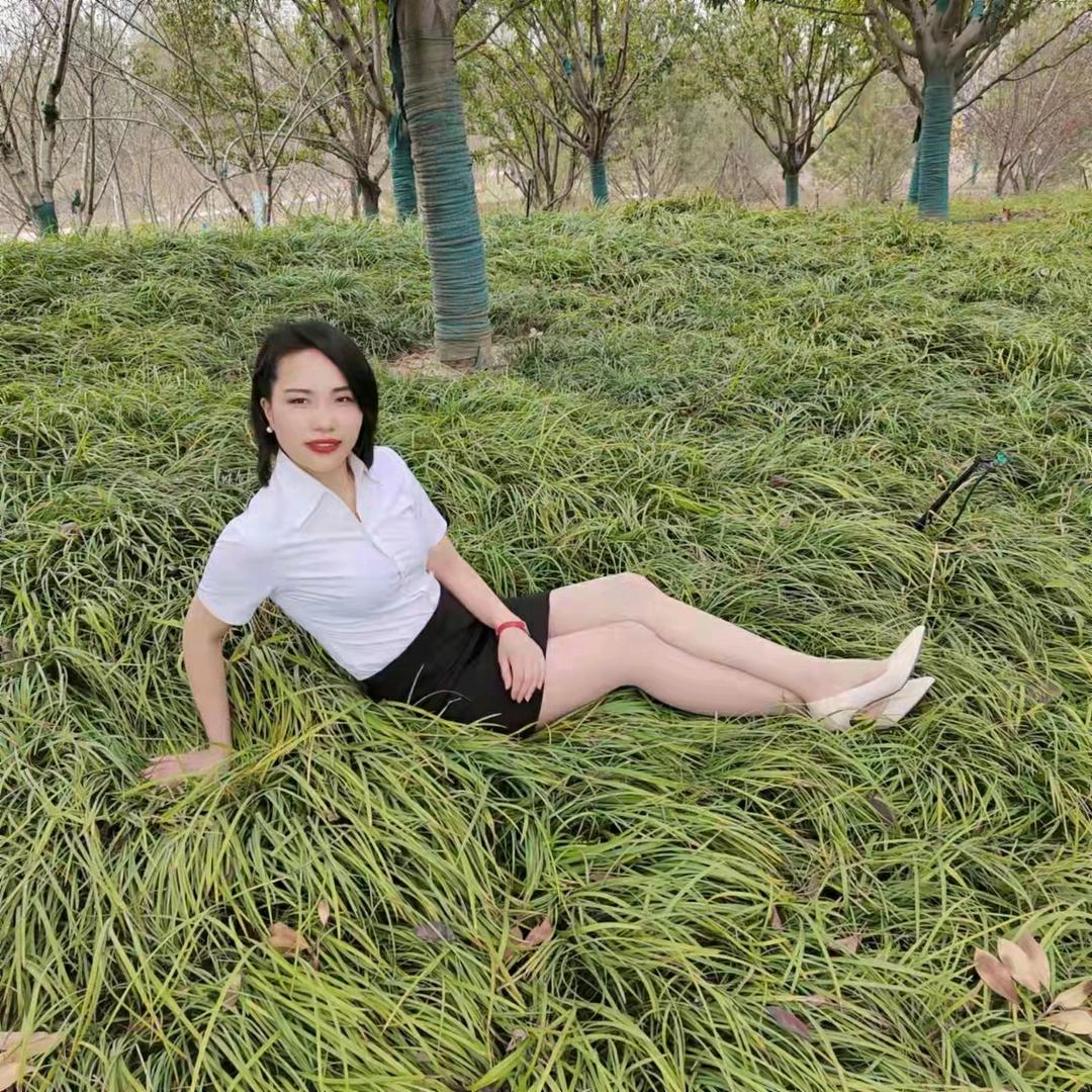 小龙女.