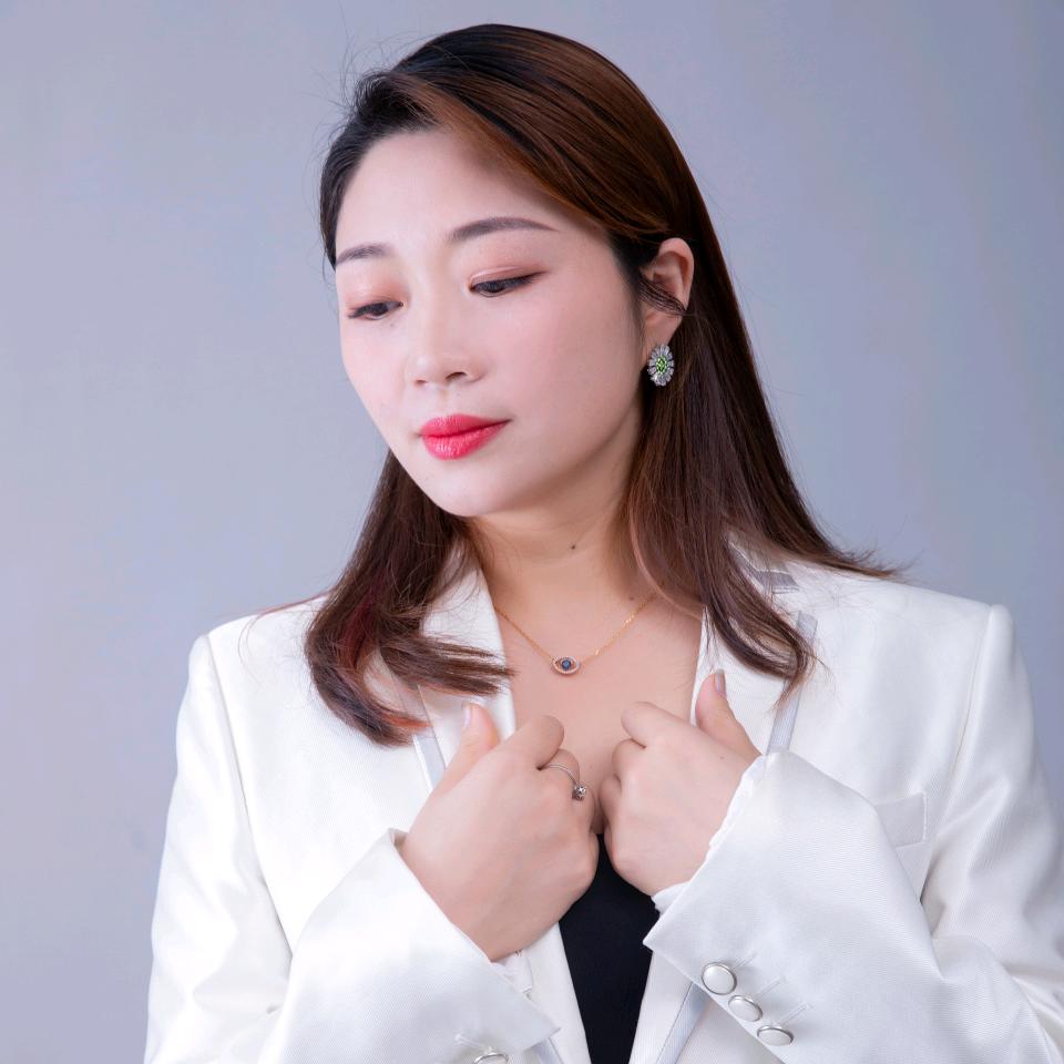 妙妙（拒绝连赞）