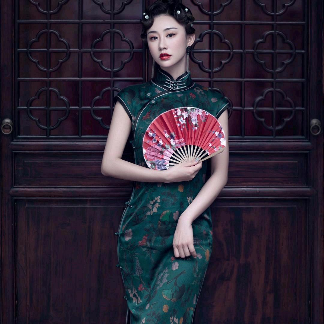 李小丽