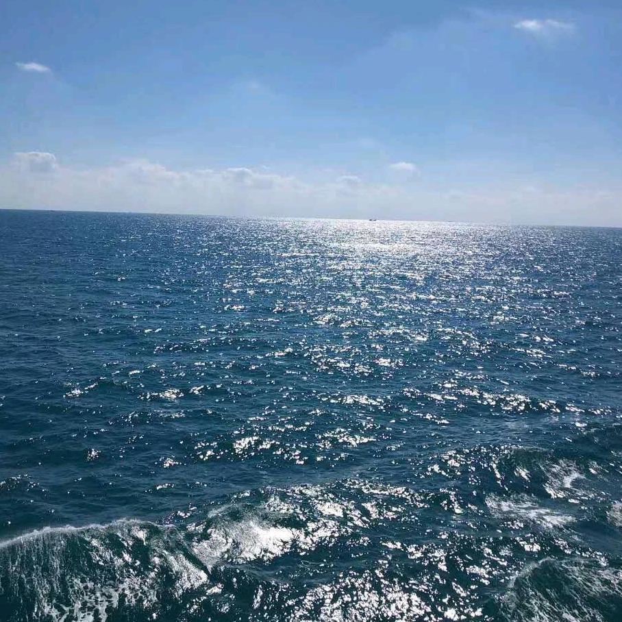 碧海蓝天