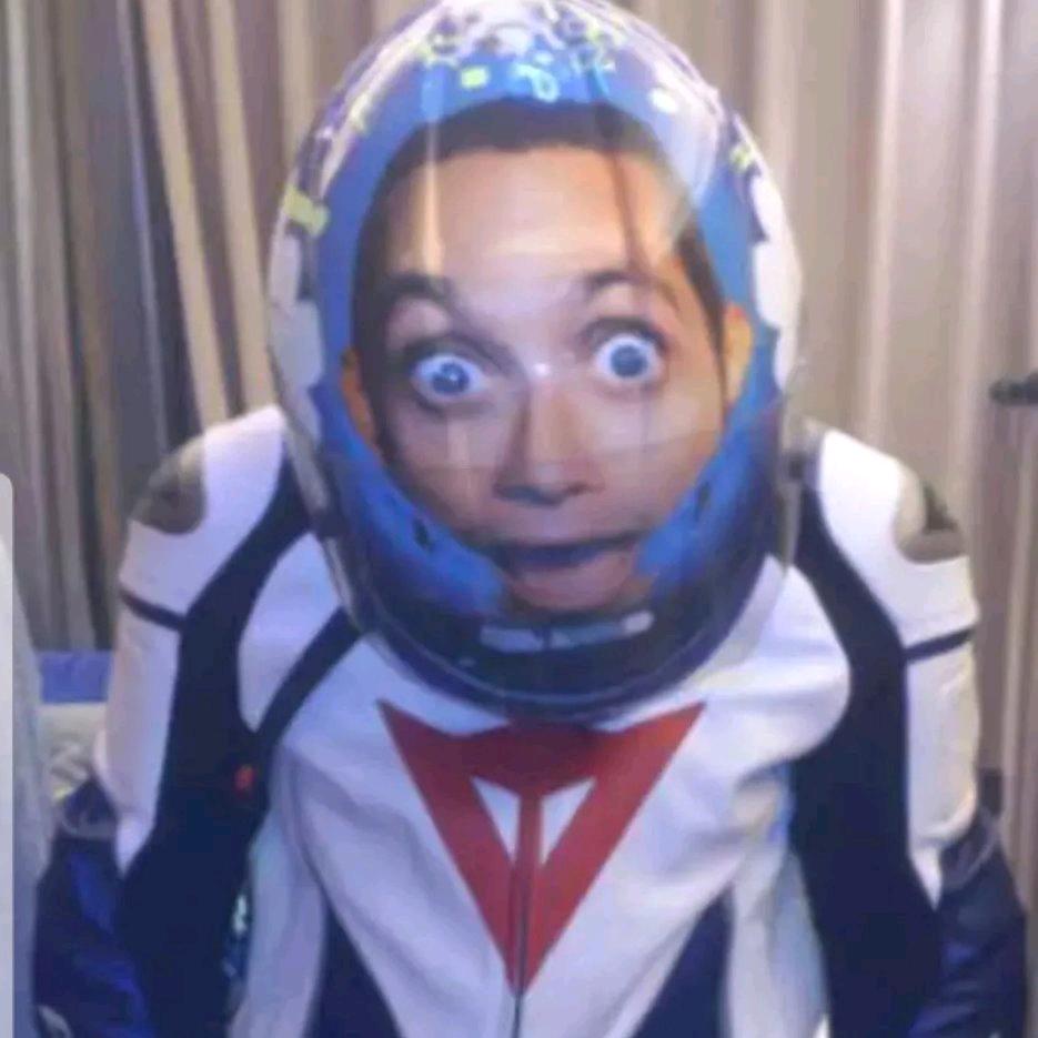 Lym🎣𓆡 𓆜╰╮