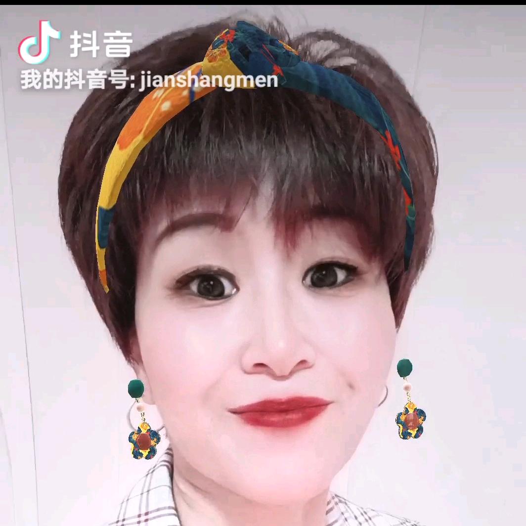 青城宴会厅，杨姐