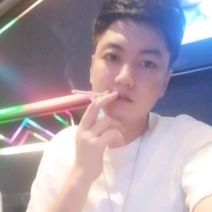 吴昊