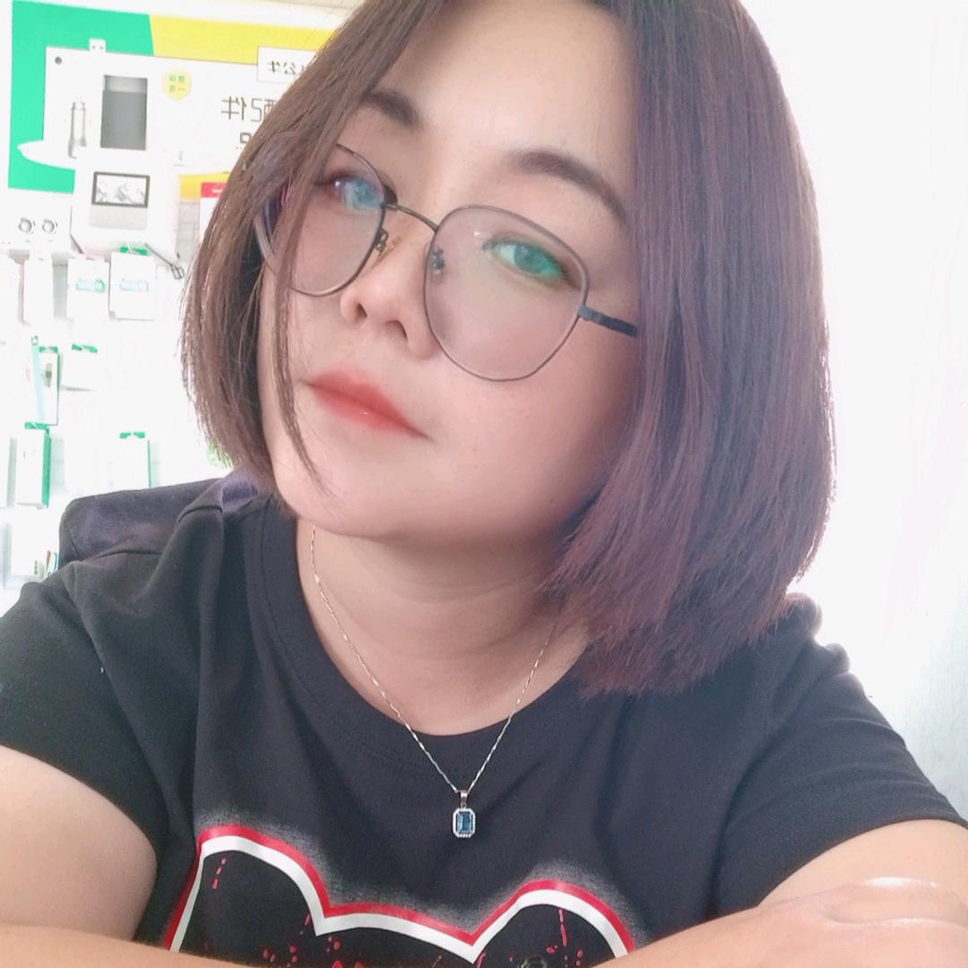 英子319～田甜圈