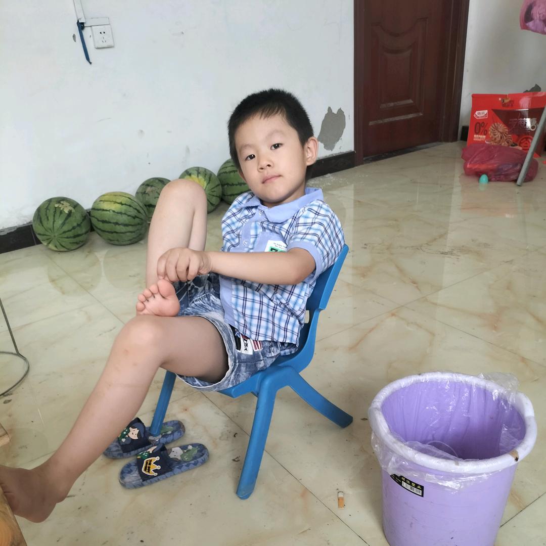 吥離(❁´◡`❁)*✲ﾟ*吥棄