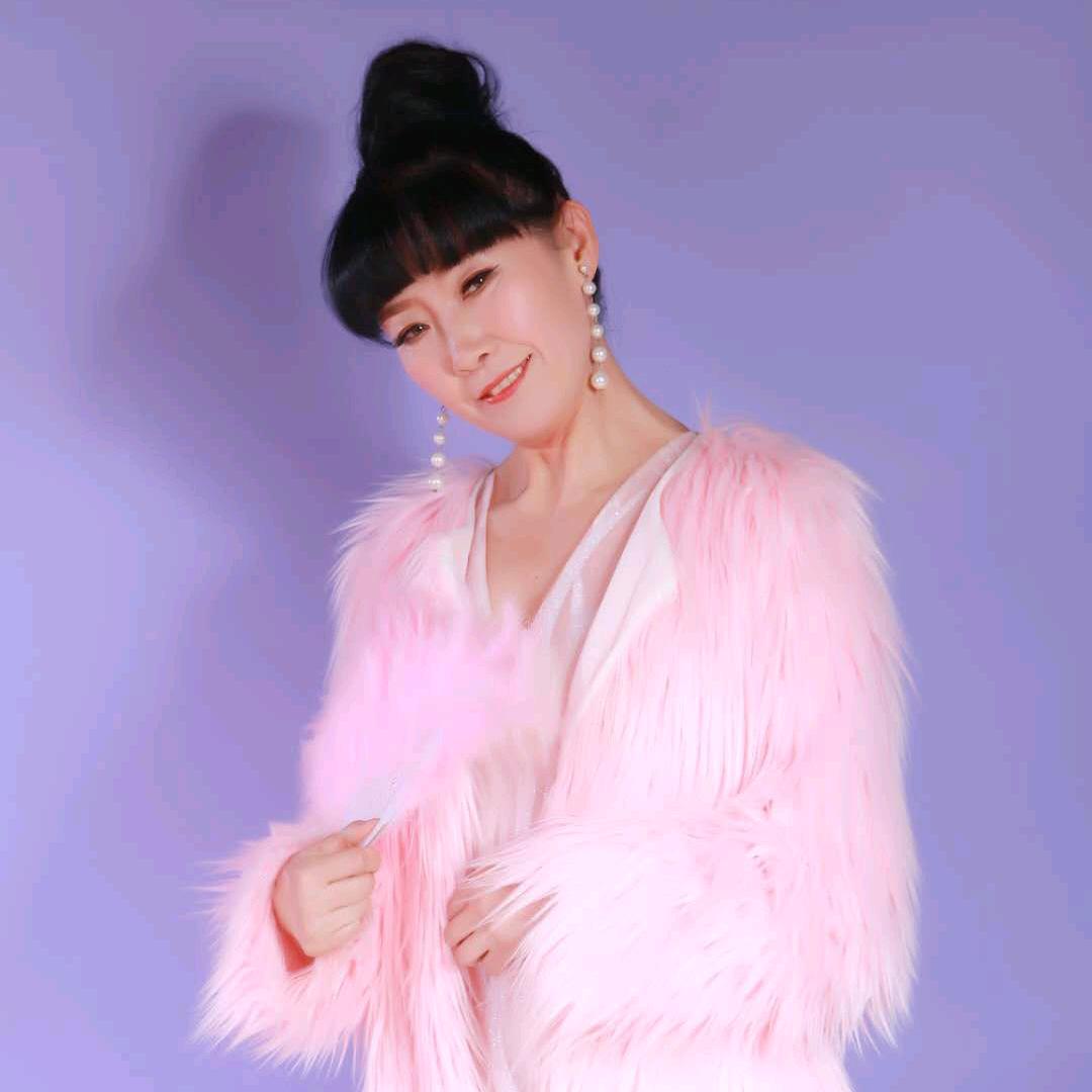 乐乐公主（早10.30晚7.30开播）