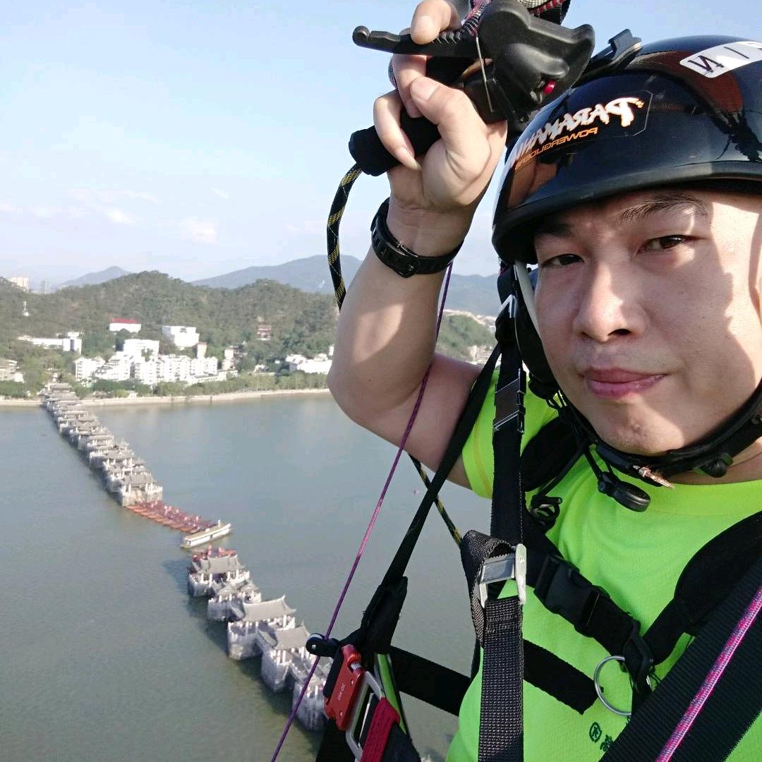 龍5.羽航飞行基地