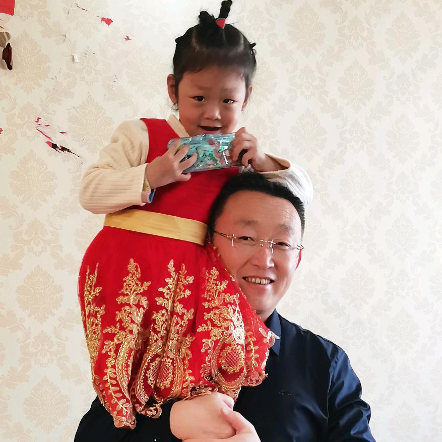 凌云 周春