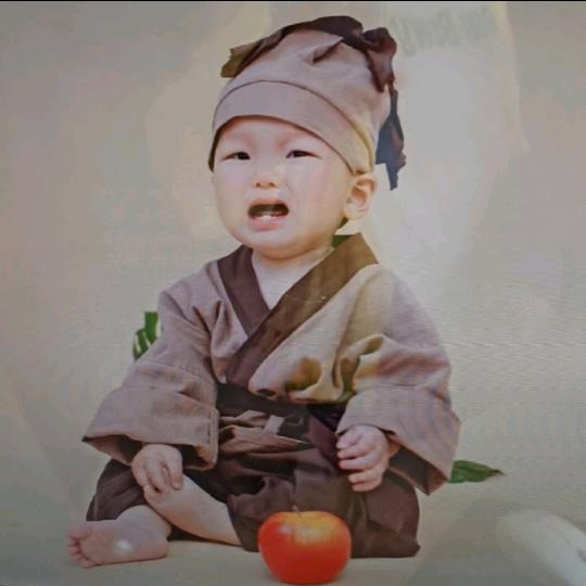 年轻妈妈可爱儿子 🎵🎤