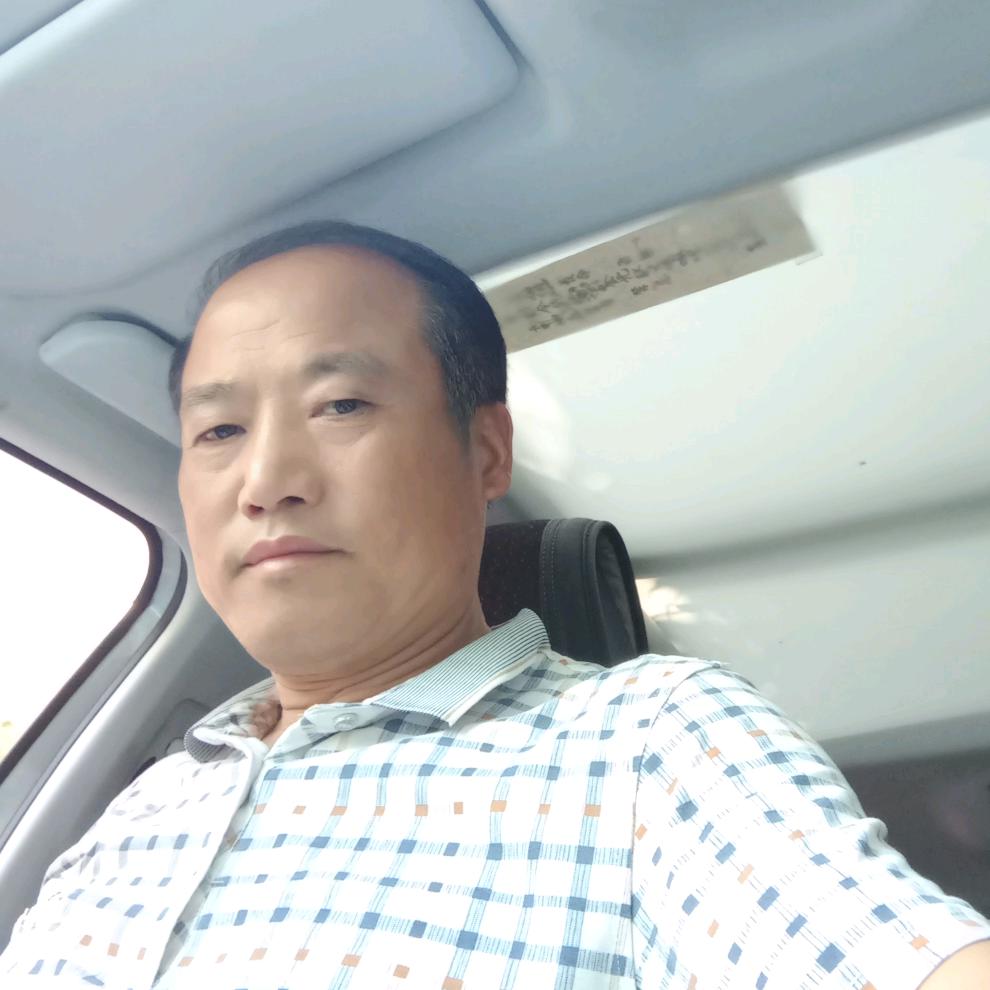 帽子草帽大哥