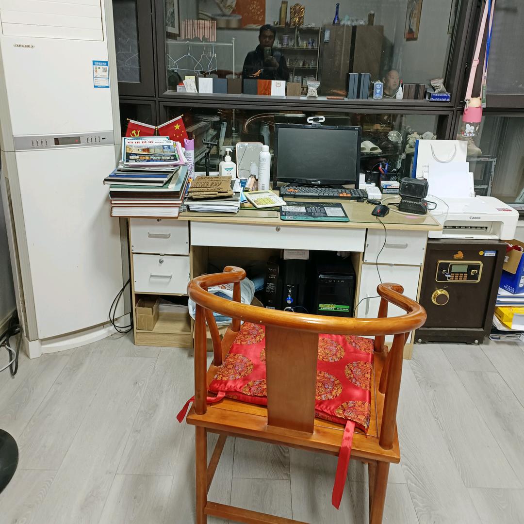 春杰断桥铝门窗批发，各种门业大全