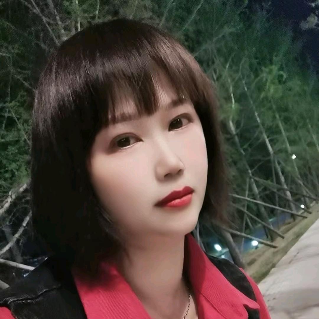 深海鱼儿（姐姐）