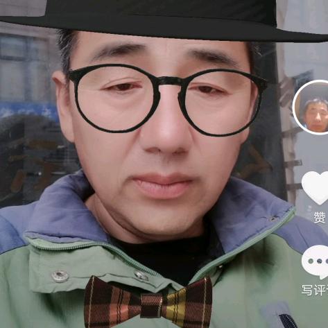 欢声笑语，常相依！