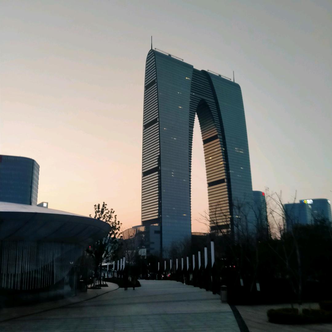 净几明窗