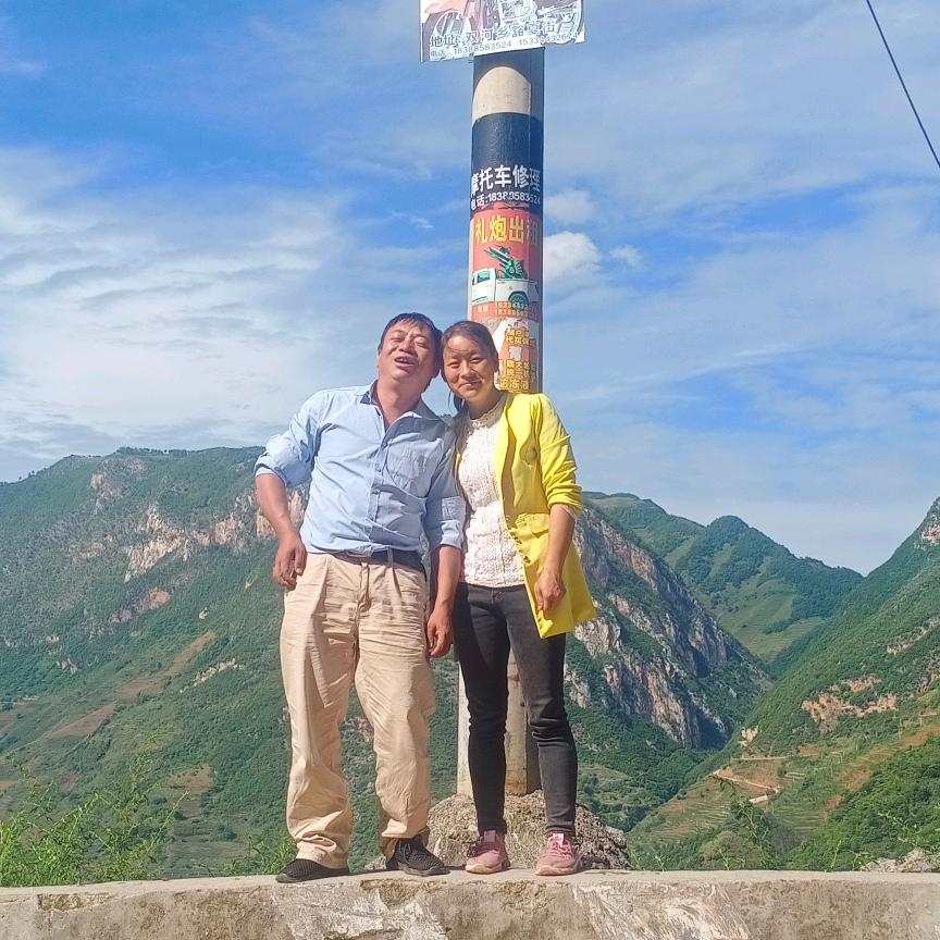 奥文书垚挖机出租