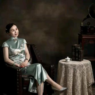 东营区吉之代皮具店