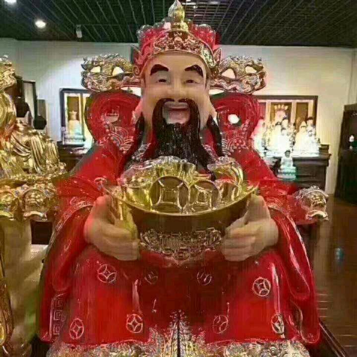 楗豪和琳育
