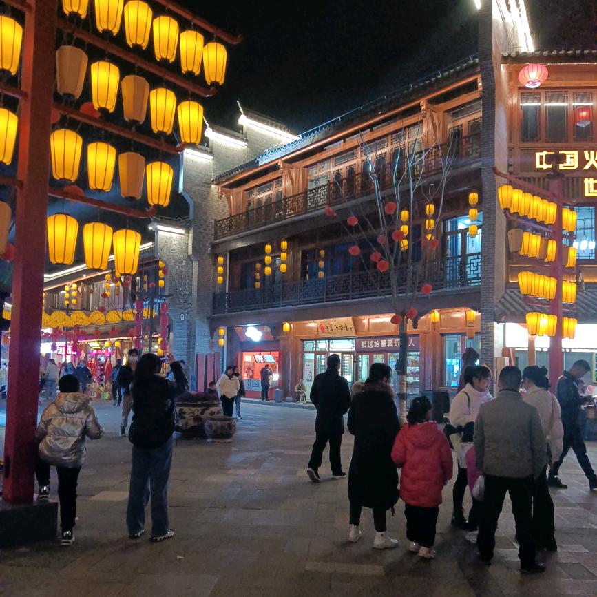 萧姐姐♥(｡￫v￩｡)♥