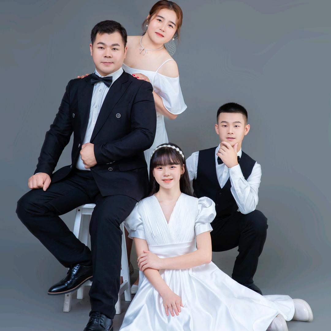 卖家具的小程妹