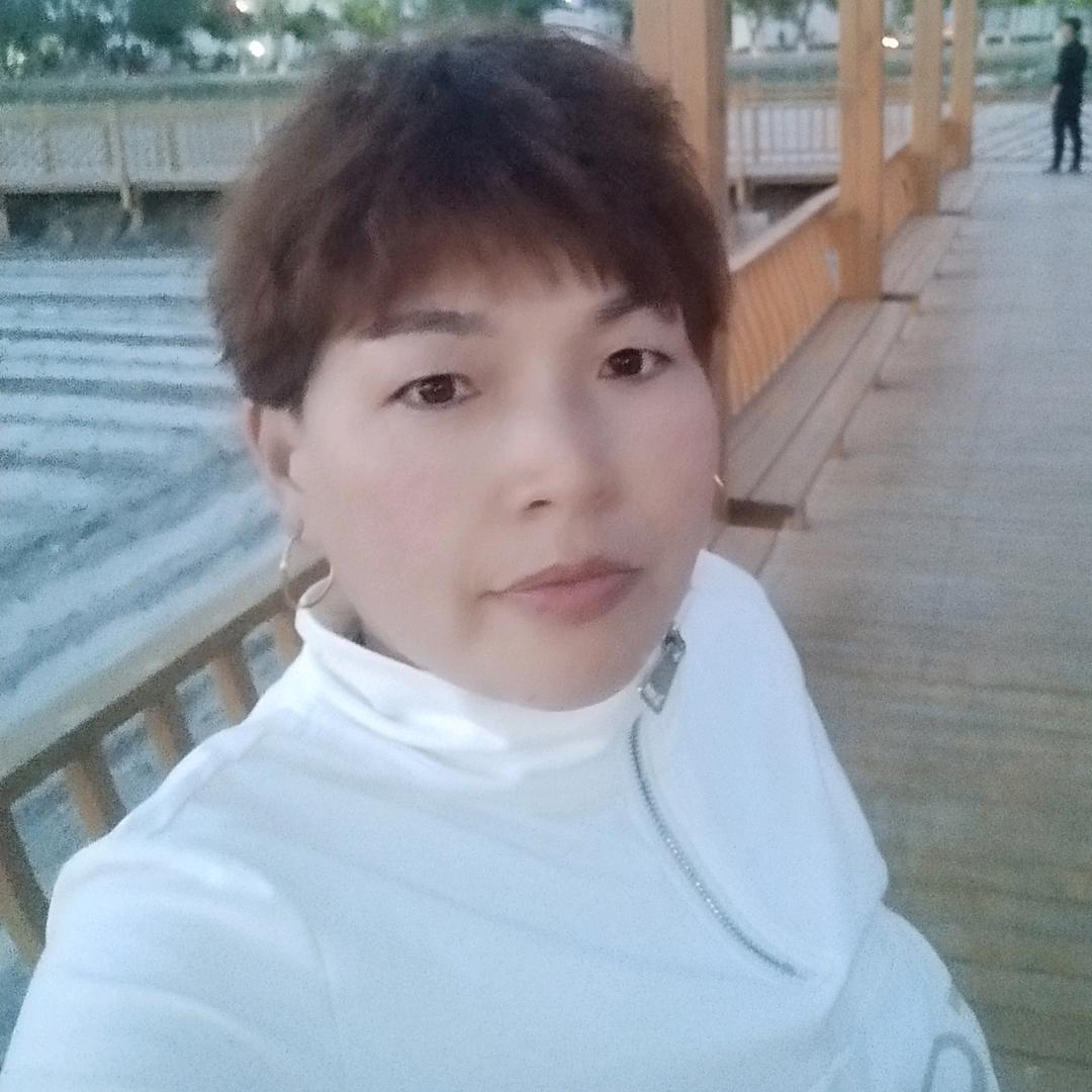 玲姐人力资源摘枸杞招工进行中。