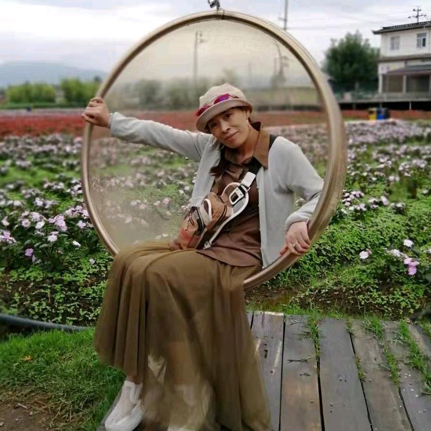 袁菲菲
