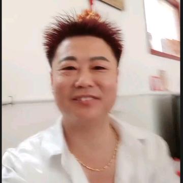 吕家山东吕兆仁理发店（商品在厨窗）