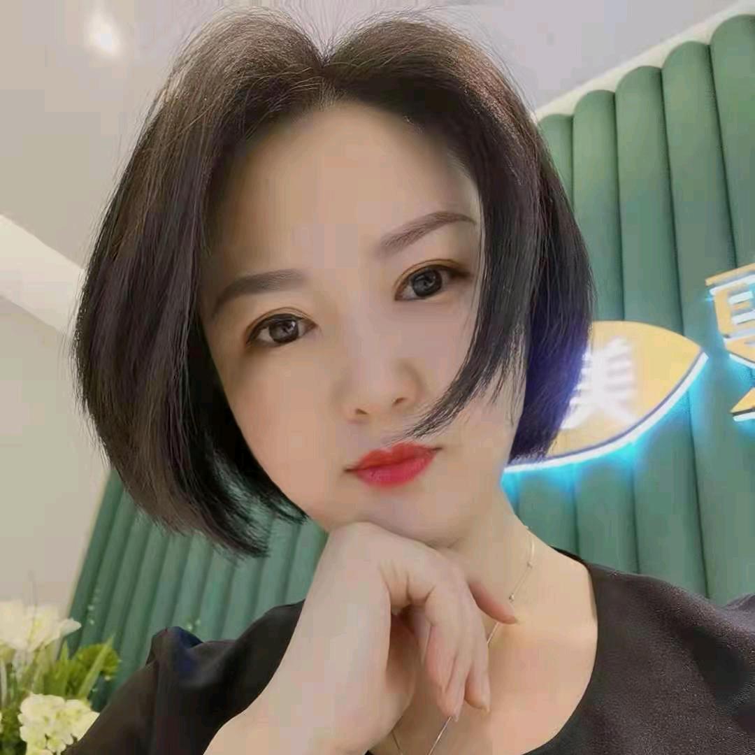 玉玉   （谢绝连赞）