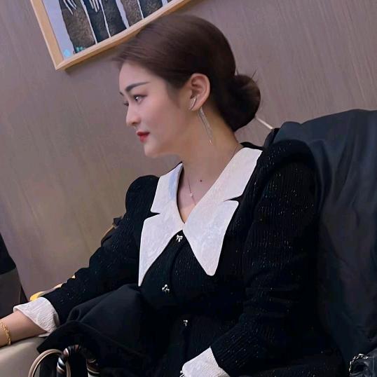 @何以为 家&