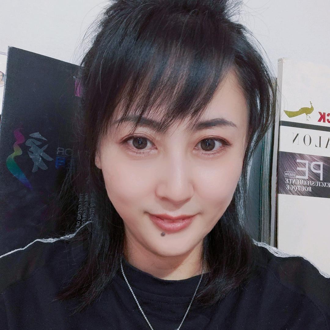 哈密装修设计师小莉
