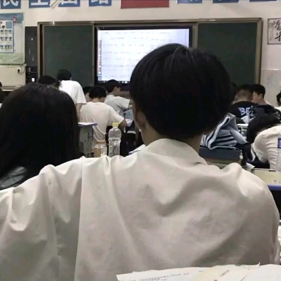 逸