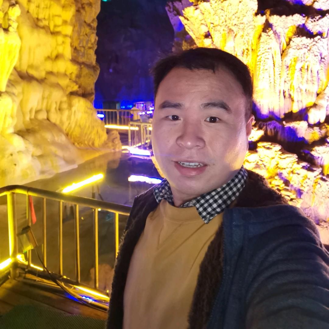 吴万里