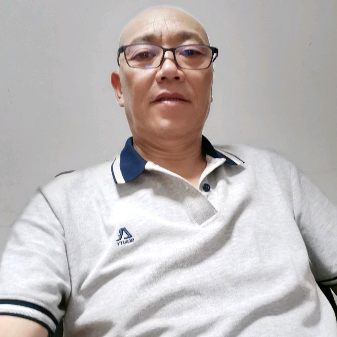 用户名72332720头像