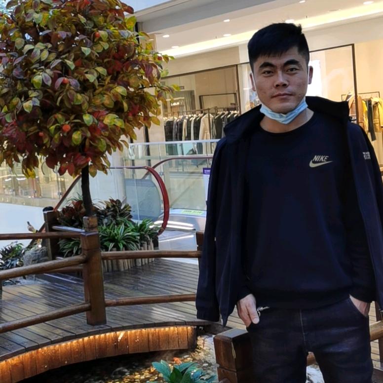 小辉