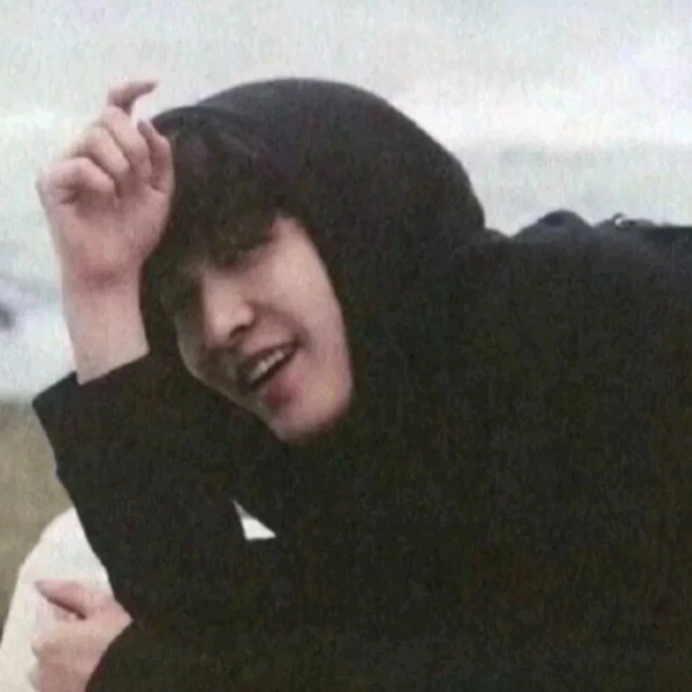 是小欢欢🦆(见过张艺兴版💜)