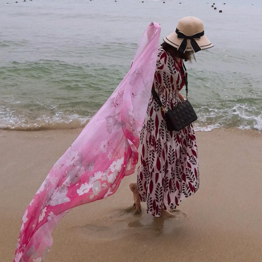 依宁
